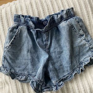 Gap Jean Shorts with ruffle Girls Large